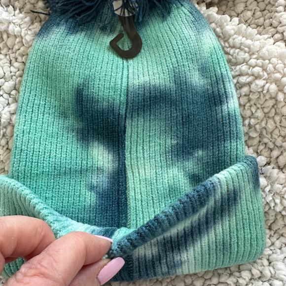 NEW! Kid’s Teal Blue or Yellow Gray Tie Dye Pom Pom Ribbed Beanie (K0082) - Picture 11 of 13